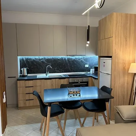 Delux アパート ドゥラス