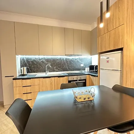 アパート Delux *